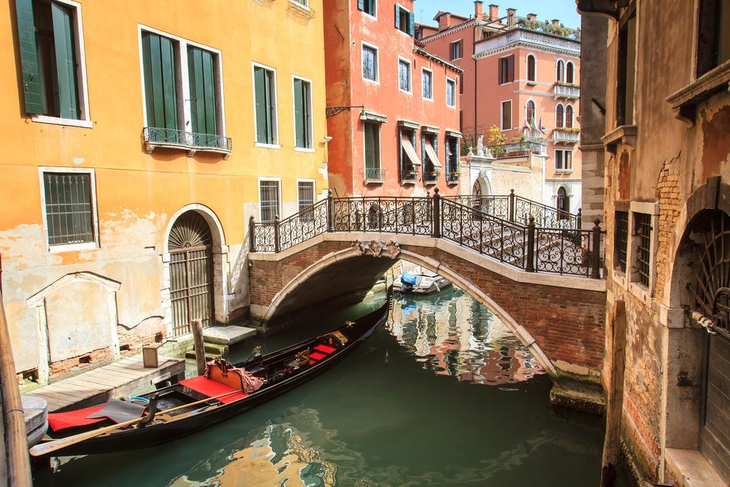 The Lion'S House Apt4 Venedig Exteriör bild